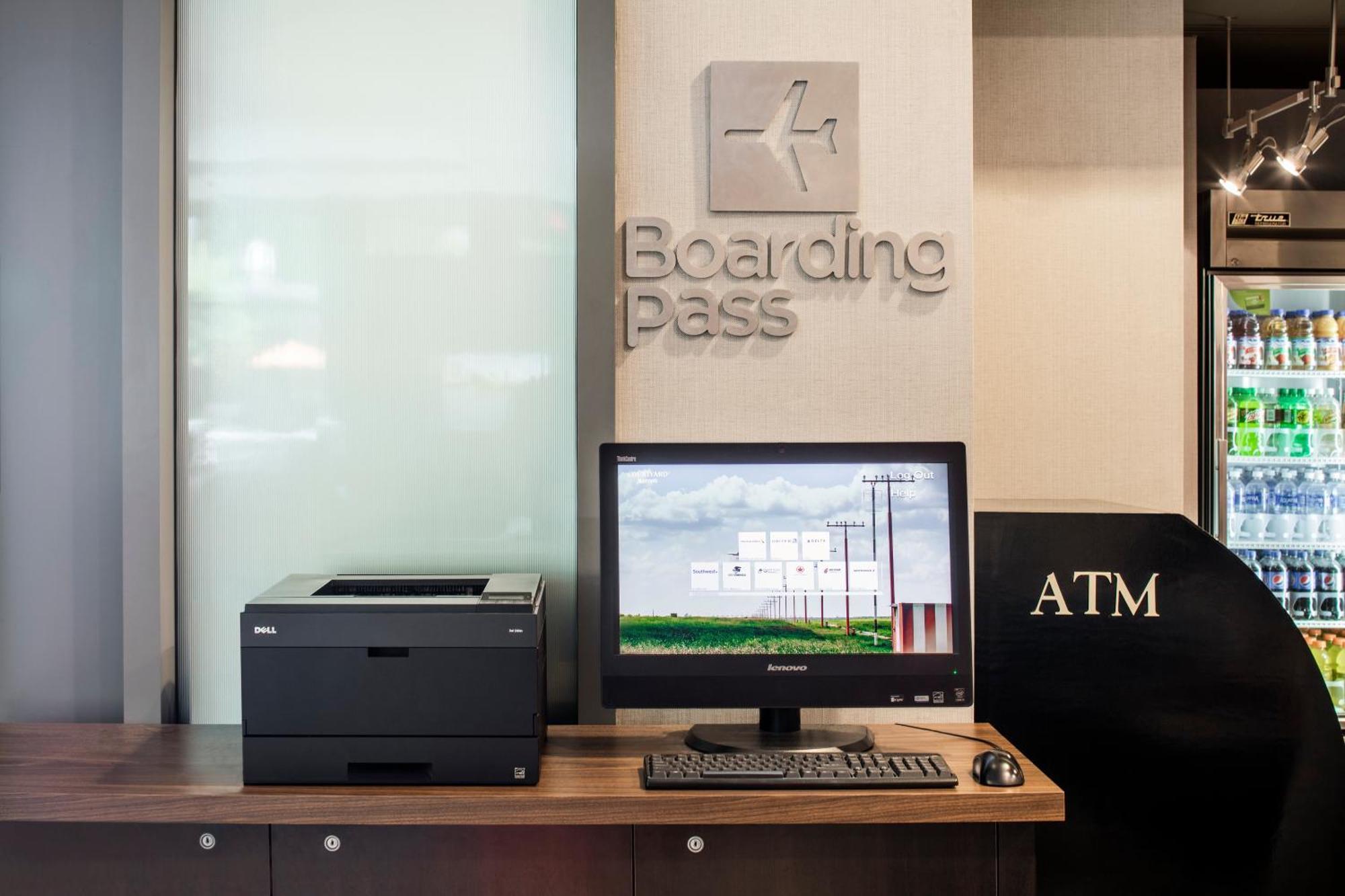 Courtyard By Marriott Boston Brookline Hotel Exterior photo